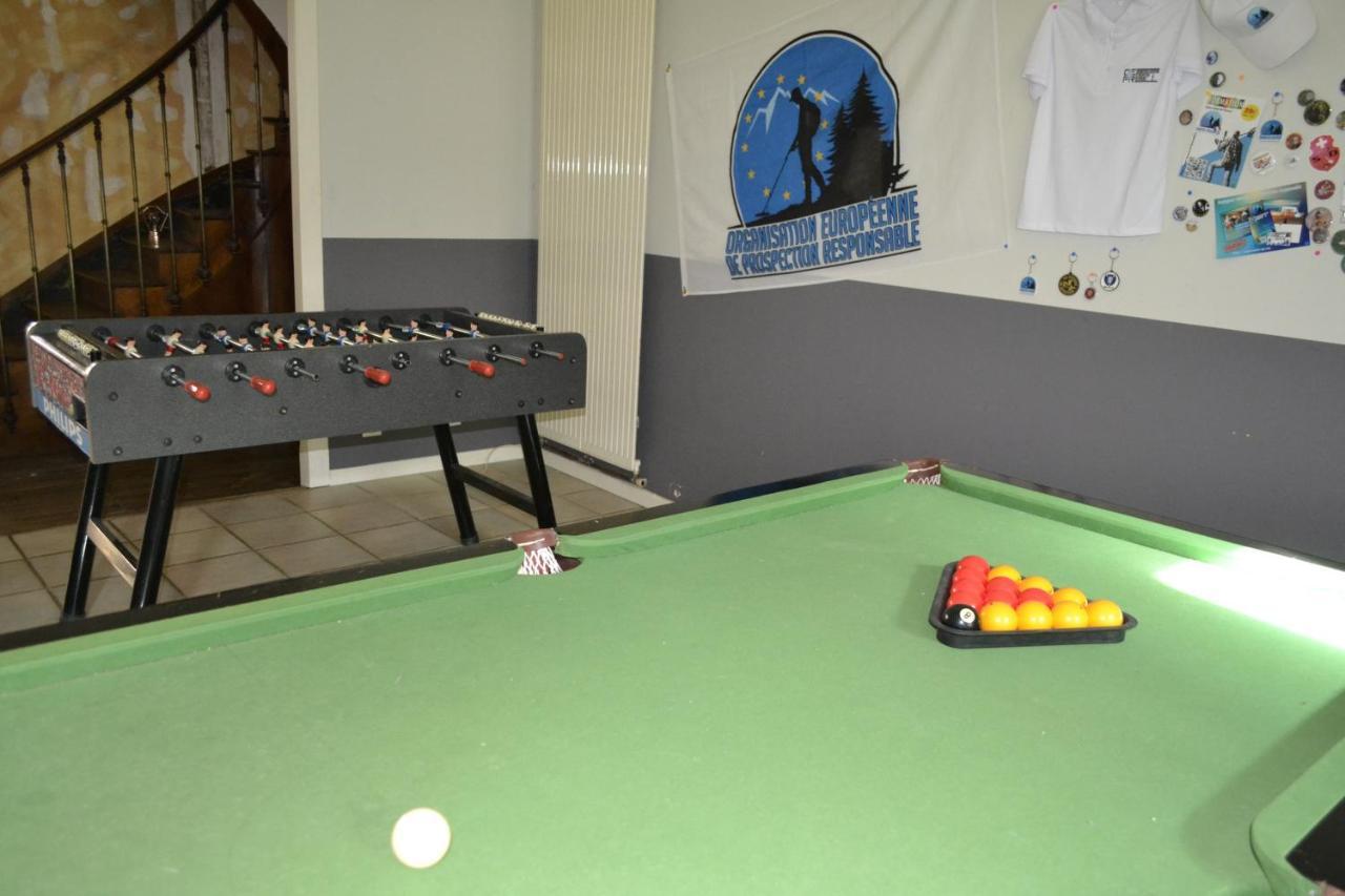 Grande Chambre D'Hote Pour 4 A 5 Personnes Bed and Breakfast Chef-Boutonne Eksteriør billede
